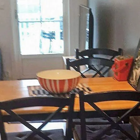 6 Person In Austrheim Дом отдыха *